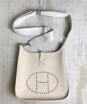 HERMES 에르메스 에블린 백 28CM 오리지날 정품가죽사용 (100%수작업) H585410-9